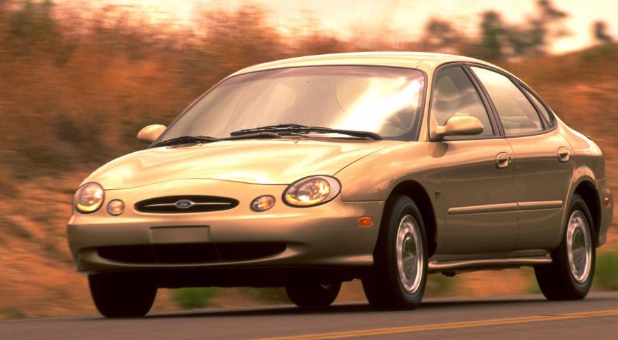  Ford Taurus 1996 года  (фото 4 из 16)